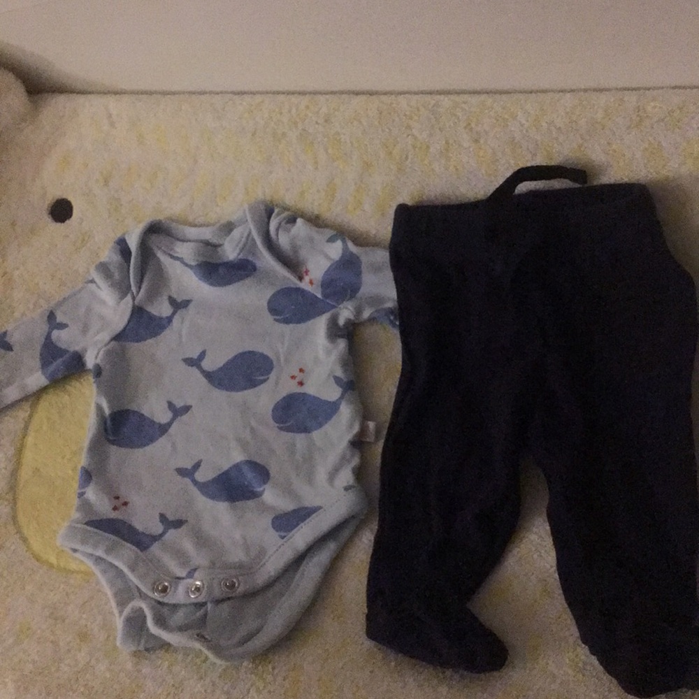 Baby gap outfit